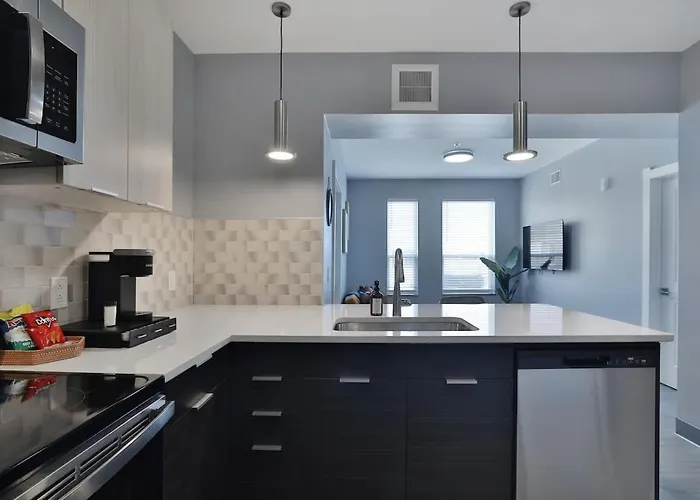 Away From Near Downtown Apartment Columbus