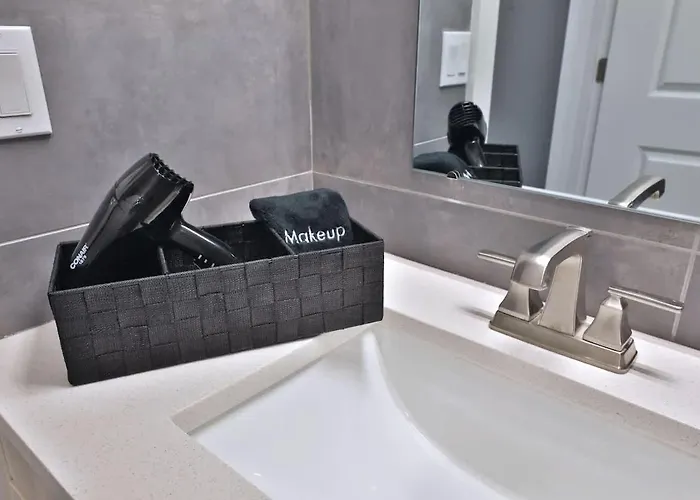 Apartment Away From Near Downtown Columbus